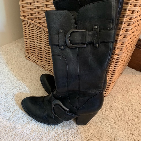 Born Shoes - Born Woman Boots - Black Size 7